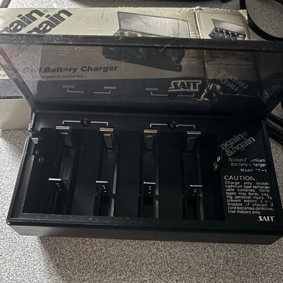 Again & Again Multiple Cell Battery Charger Model CC-1 - Picture 1 of 5